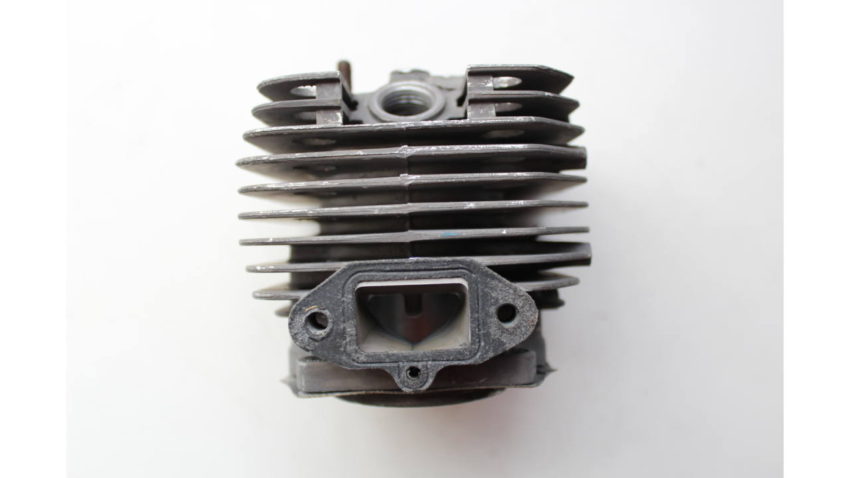 Straus fűkasza alkatrész