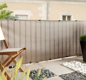 erkélykorlát árnyékoló